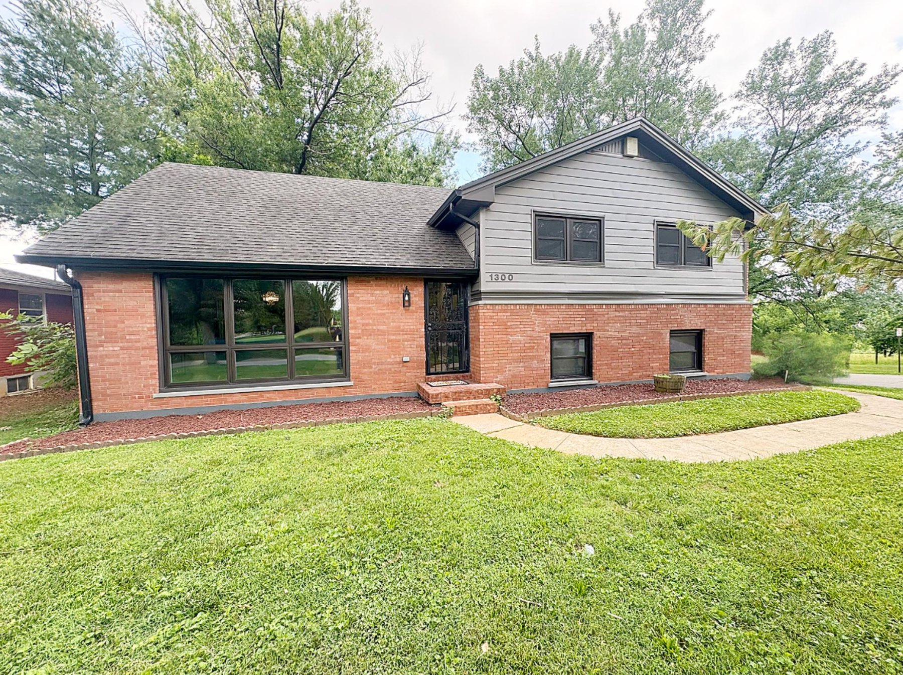 1300 Trevilian Way