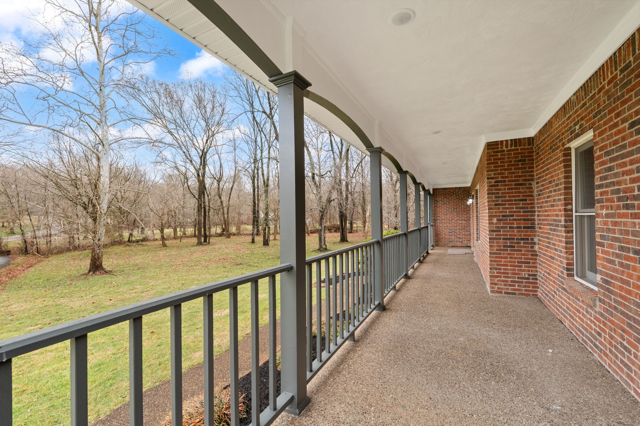 7474 Saddlebrook Court — Exterior 11