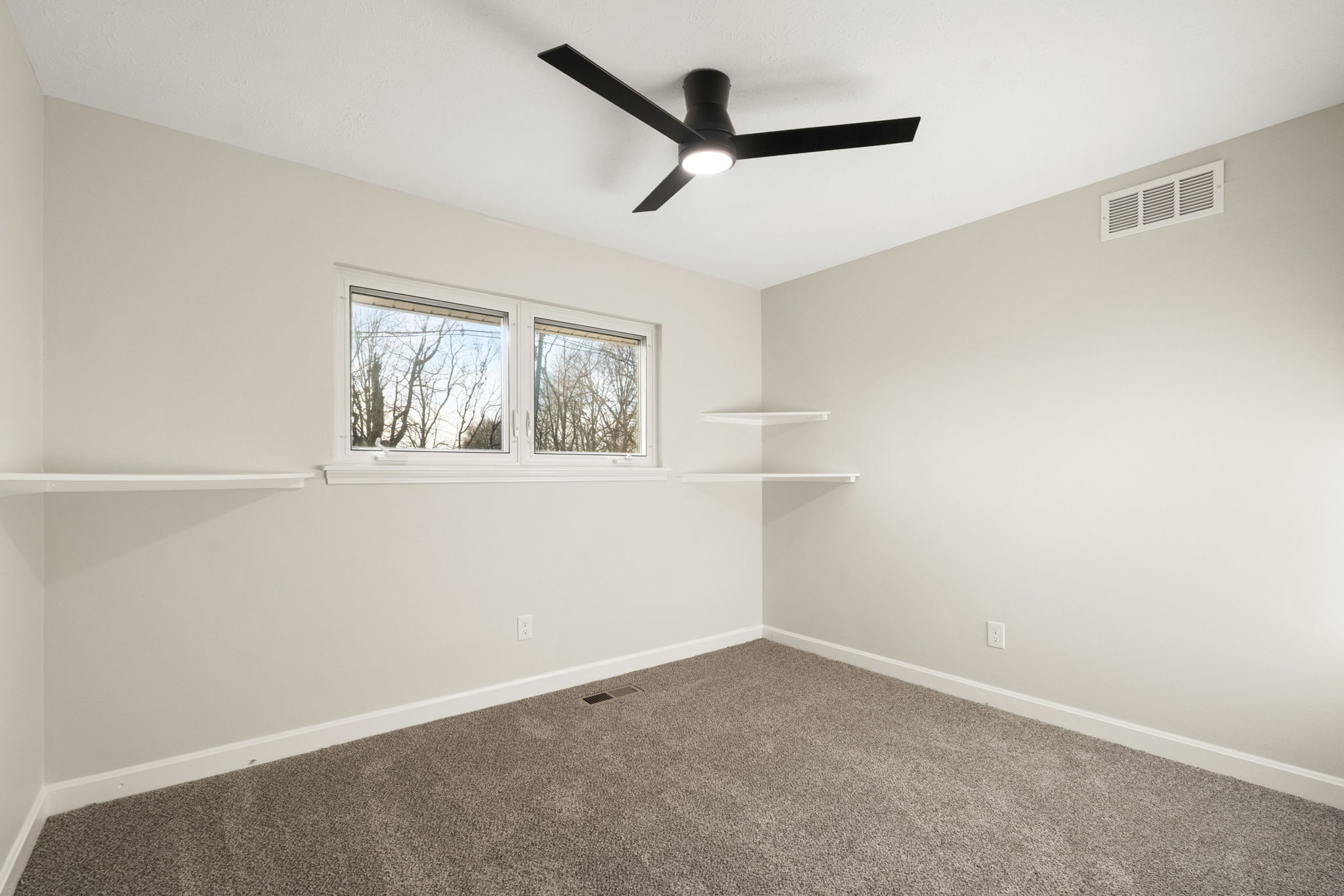 11814 Olde Spring Rd — Photo 14