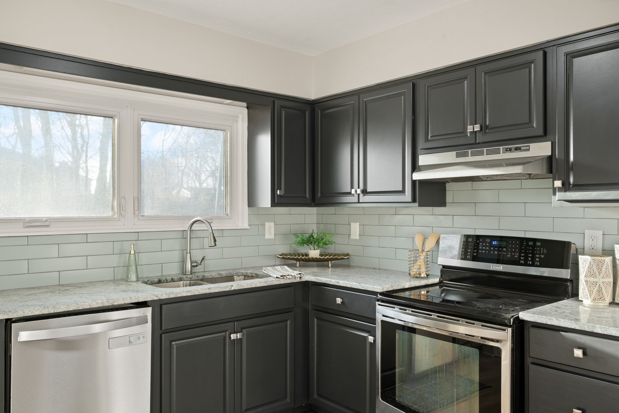 11814 Olde Spring Rd — Photo 8