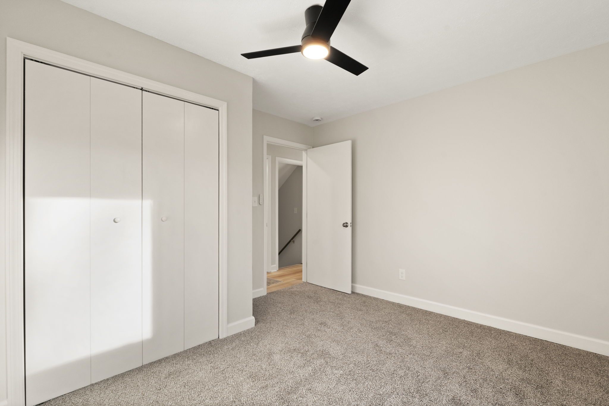 11814 Olde Spring Rd — Photo 2