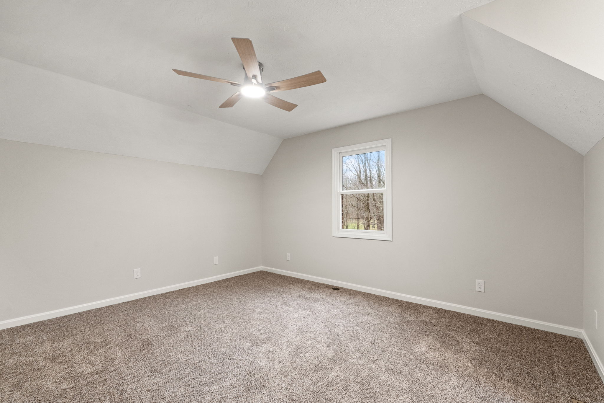 7474 Saddlebrook Court — Bedrooms 7