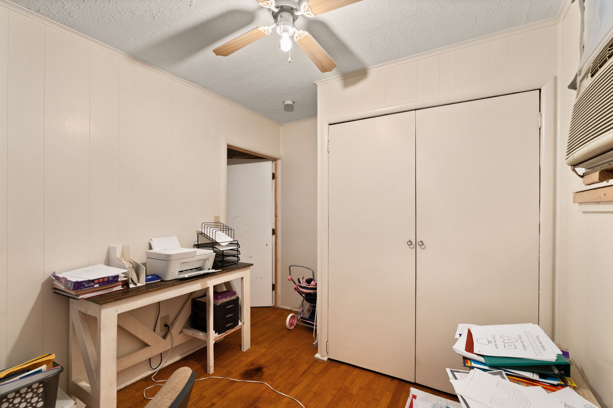 1120 Ekin Ave — Photo 7