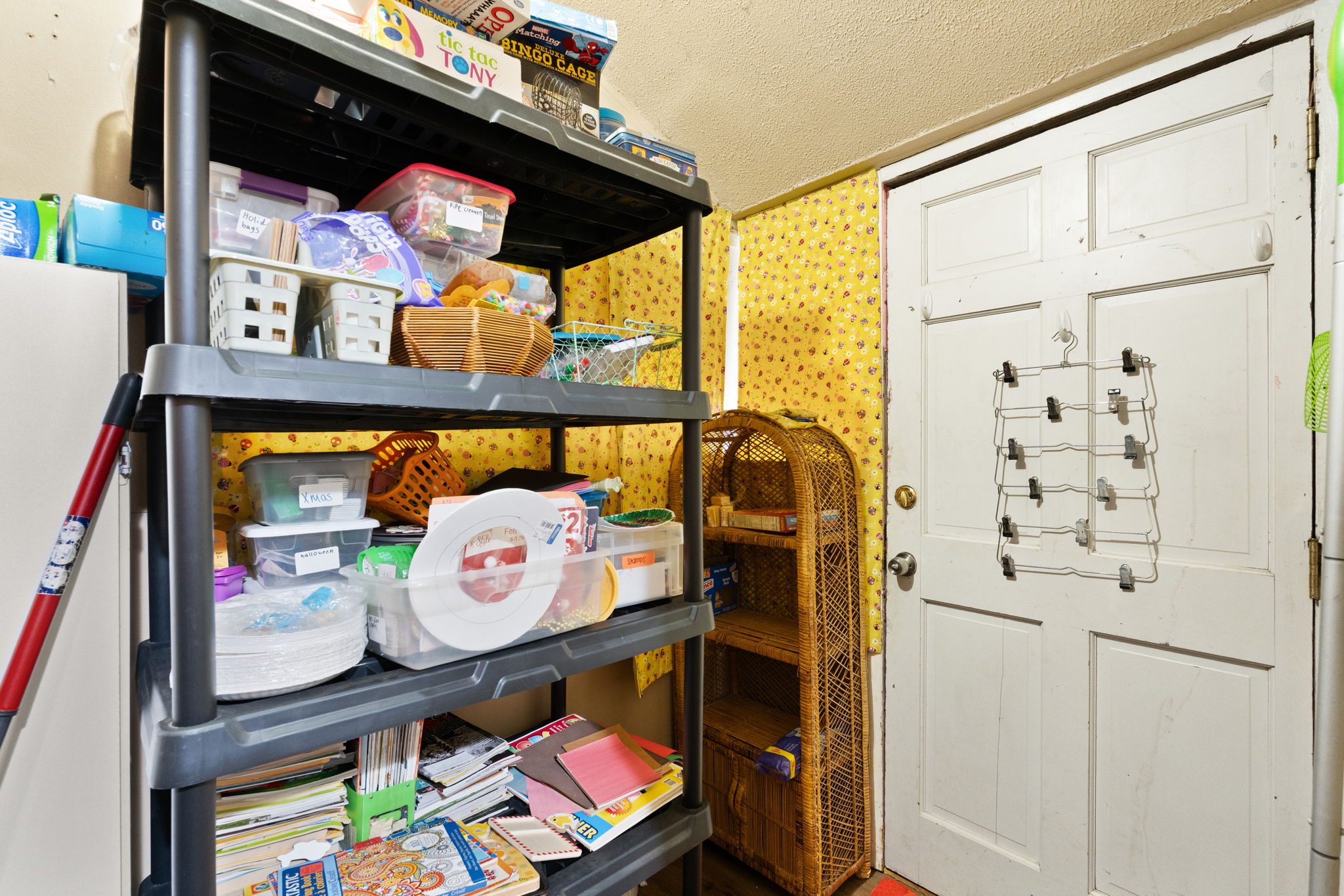 1120 Ekin Ave — Photo 27