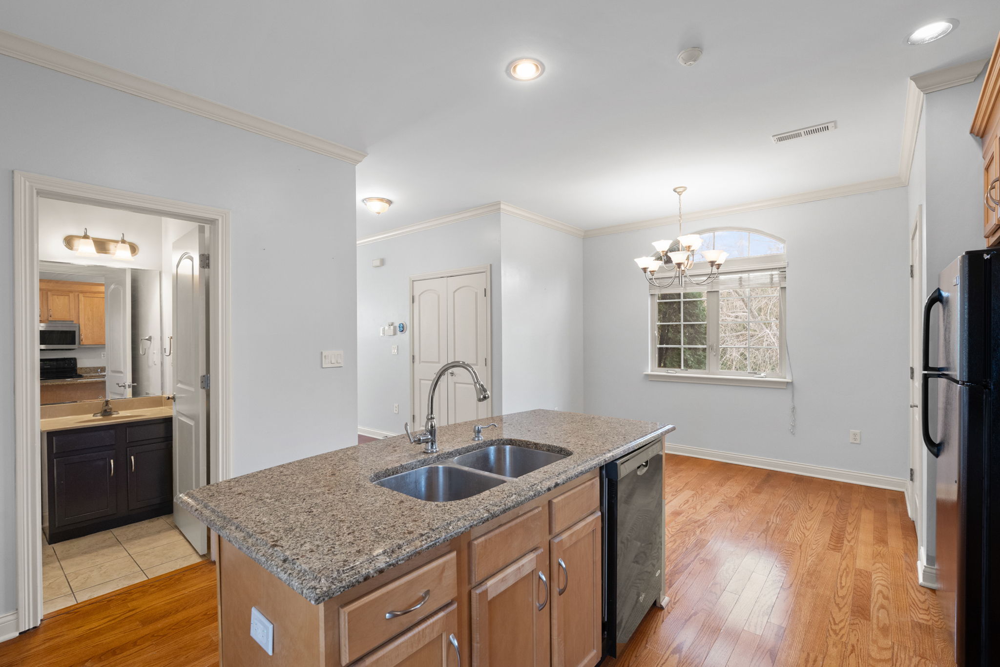 2534 Charlestown Rd — Photo 7