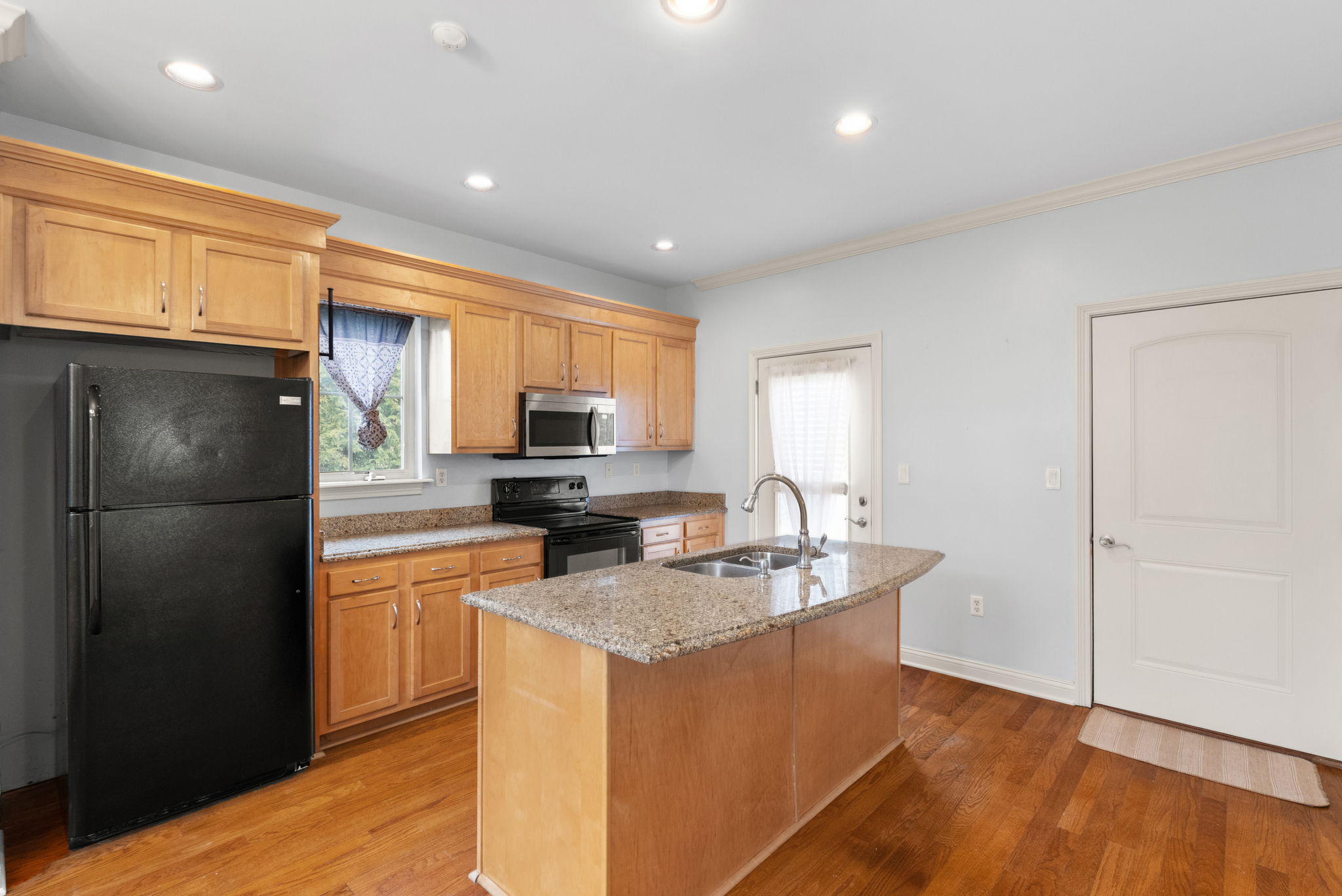 2534 Charlestown Rd — Photo 4