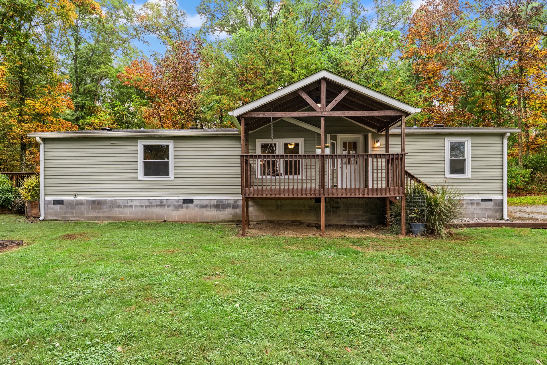 Front exterior and covered porch at 2206 Old State Road
