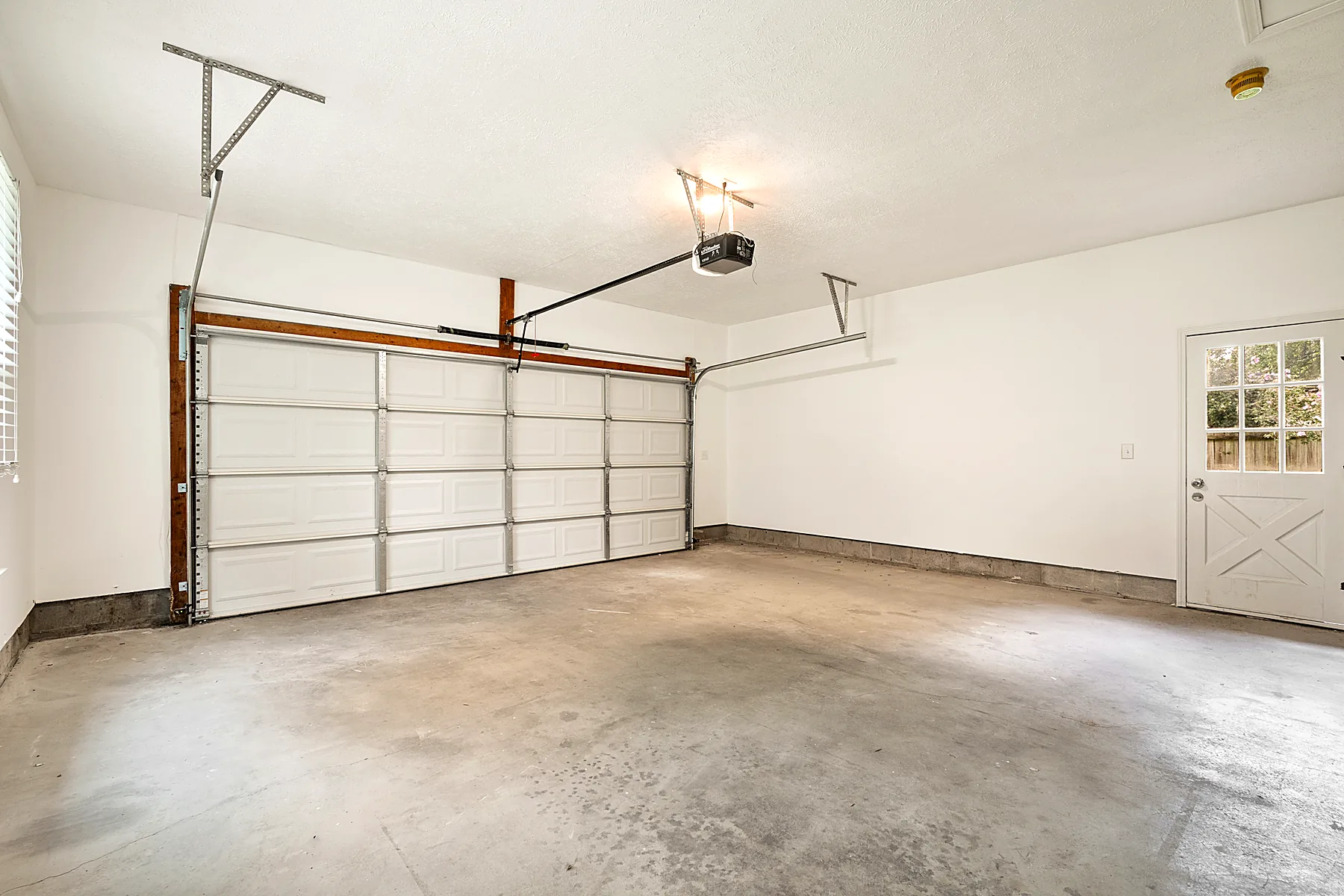 Attached two-car garage at 2601 Stony Brook Drive