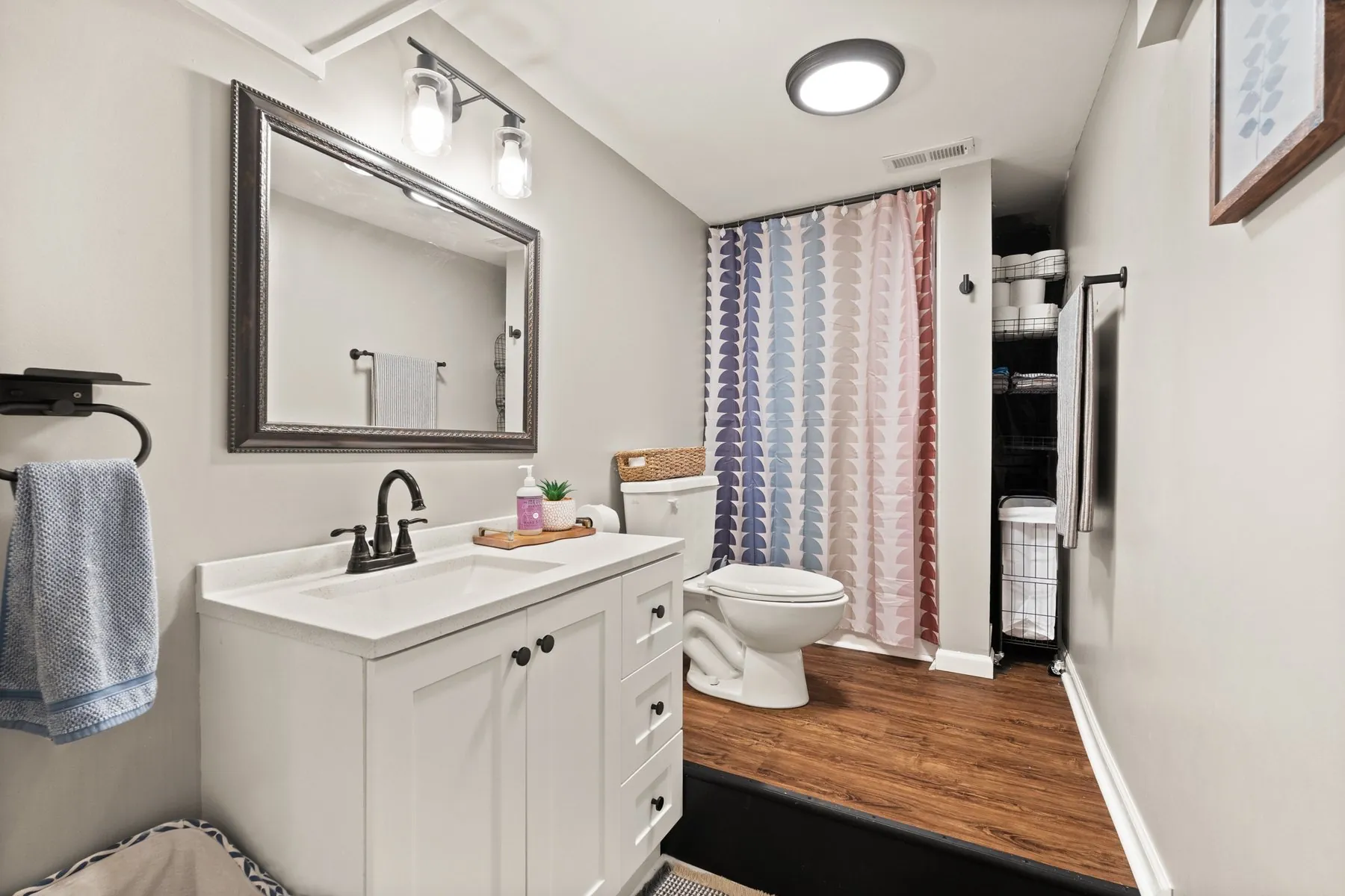 Second full bath — vanity