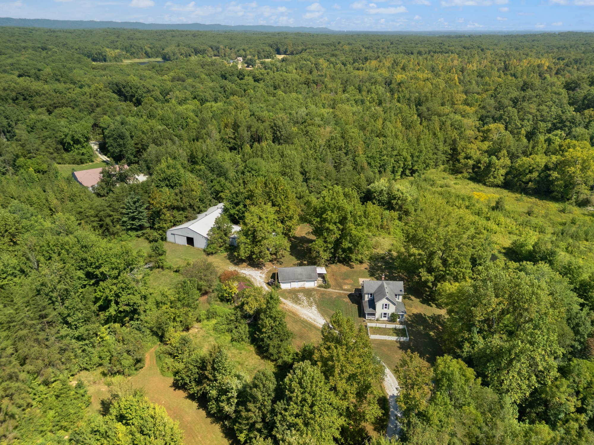 The surrounding countryside at 15116 Wilson Switch Road, Borden, IN 47106.